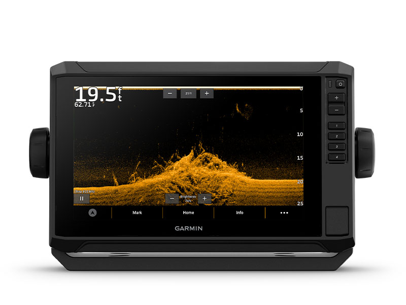 Garmin-Produktdarstellung mit ClearVü-Bild einer aufragenden Bodenstruktur