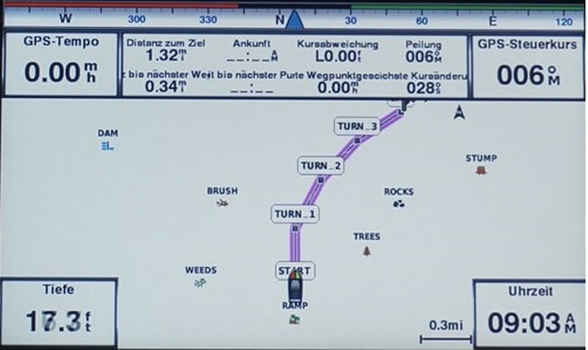 Navigation und Wegpunktanzeige auf Garmin Striker Vivid