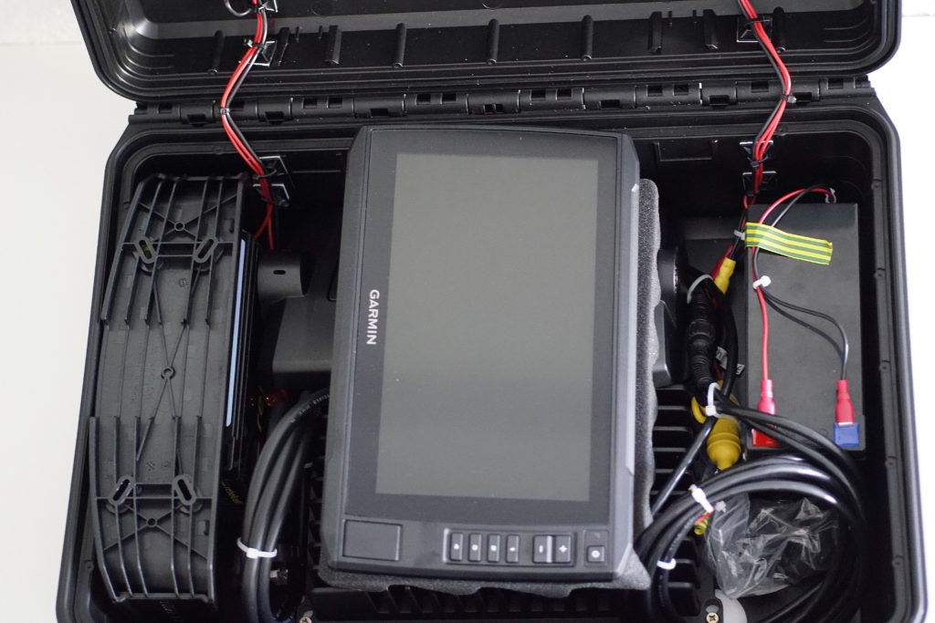 Abb. 9 Garmin LiveScope Praxistest, Echolotbox komplette zum Transport Echolot