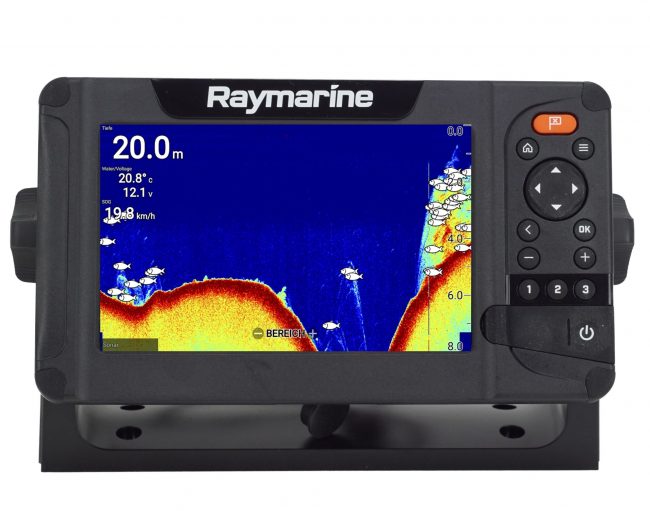 Echolot_Raymarine_Element_7_HV_100_test_erfahrung