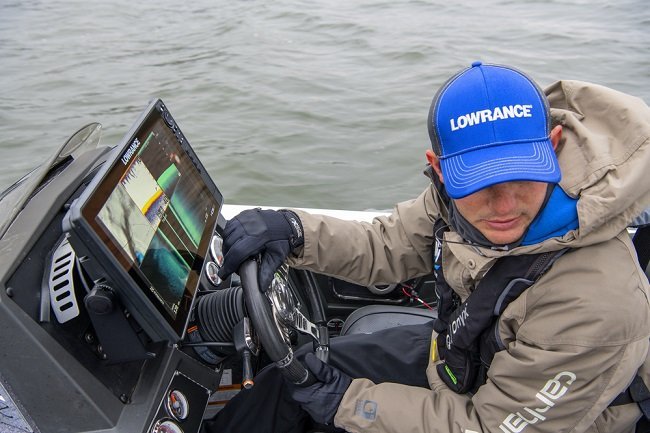 Lowrance-Echolote-und-Kartenplotter-Test-Erfahrungen